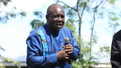 Photo of Dr Antony Walela heaps praises on school kids working on the farm, says it keeps them safe from Covid 19. REACTIONS WILL MAKE YOU LAUGH.