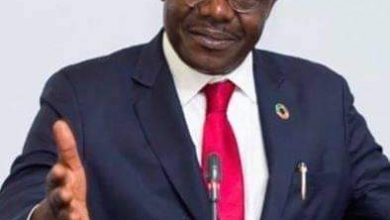 Photo of A contract of 12M, how did the government pay 285M, can Dr. Mukhisa Kituyi explain?