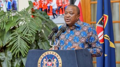Photo of Like father like son, Uhuru, take Uhuru from Ruto!
