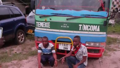 Photo of Video:Tanzania dare devil bus driver arrested for reckless driving. This is total madness, Kenya Mpya drivers cant match this!!!