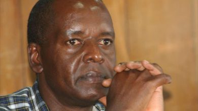 Photo of Uhuru prepares parliament, appoints Amos Kimunya Majority leader as he clears path to impeach Dr. William Ruto.