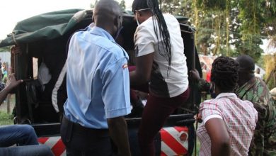 Photo of Teenagers arrested in Homabay during a sex and beer party.
