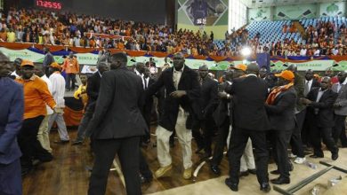 Photo of ODM Men in Black Leader strips naked at Nairobi county assembly after wife stripped MCA nomination