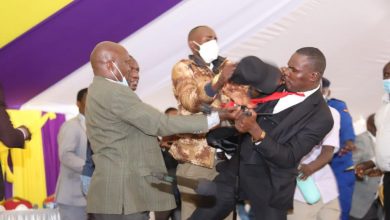 Photo of Simba Arati is the most peaceful politician I have ever met says Raila.