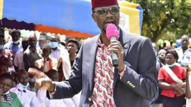 Photo of Didmus Barasa dumps Ruto as he warms up for Mudavadi and Wetangula.