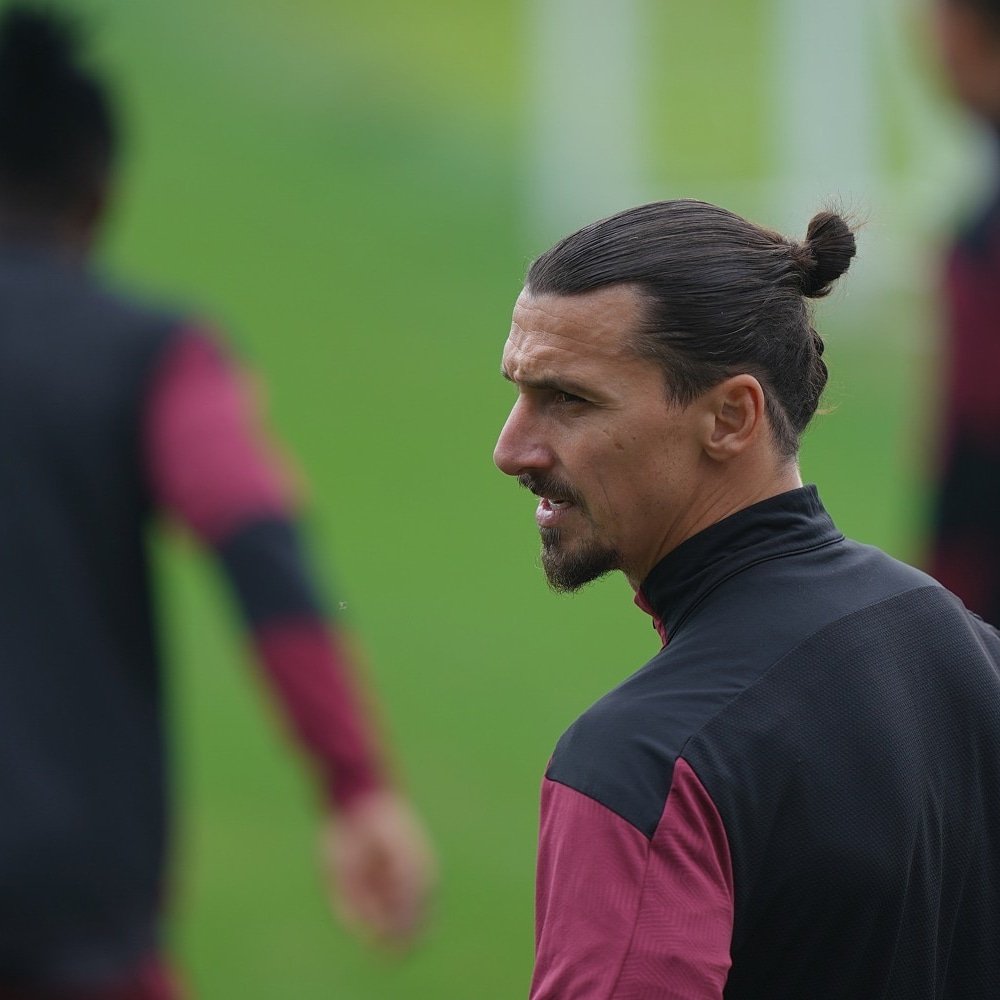 Ibrahimovic, 39, recalled by Sweden, then tweets, 