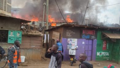 Photo of Hundreds left homeless after an early morning fire razed houses in Gatina area of Kawangware