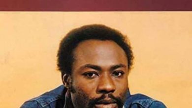 Photo of Rhumba star Bapol Mansiamina dies aged 72.