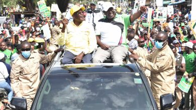 Photo of Mudavadi leads attacks on Raila terming him a state project.